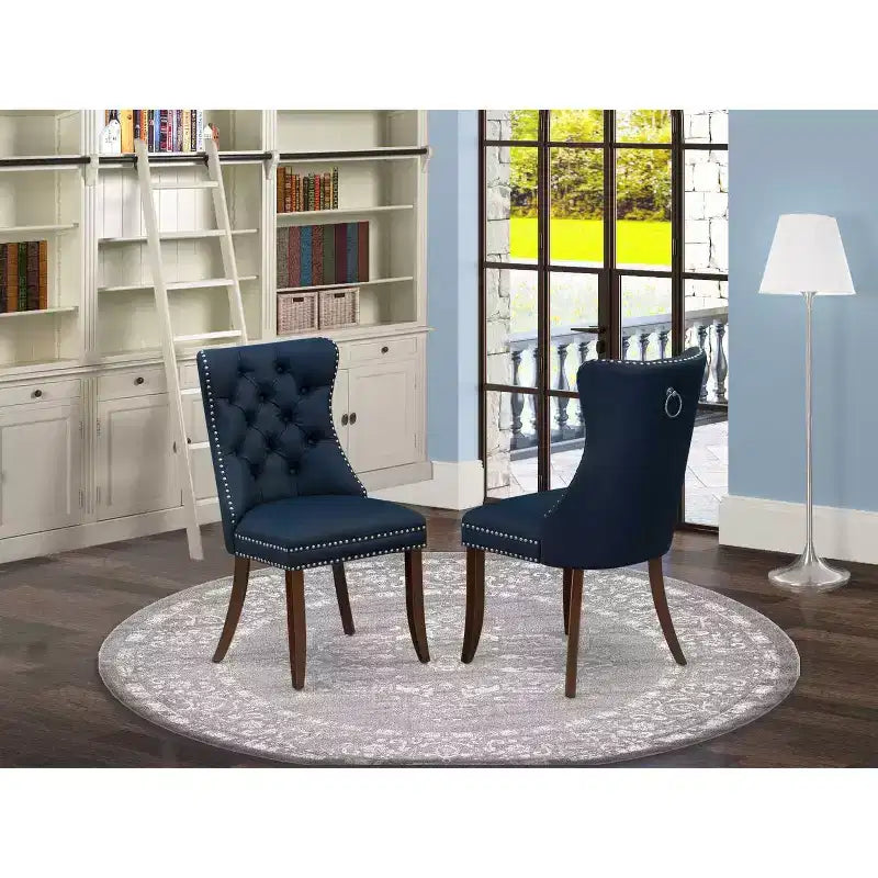 Chaise de salle à manger Parsons capitonnée, similicuir bleu marine
