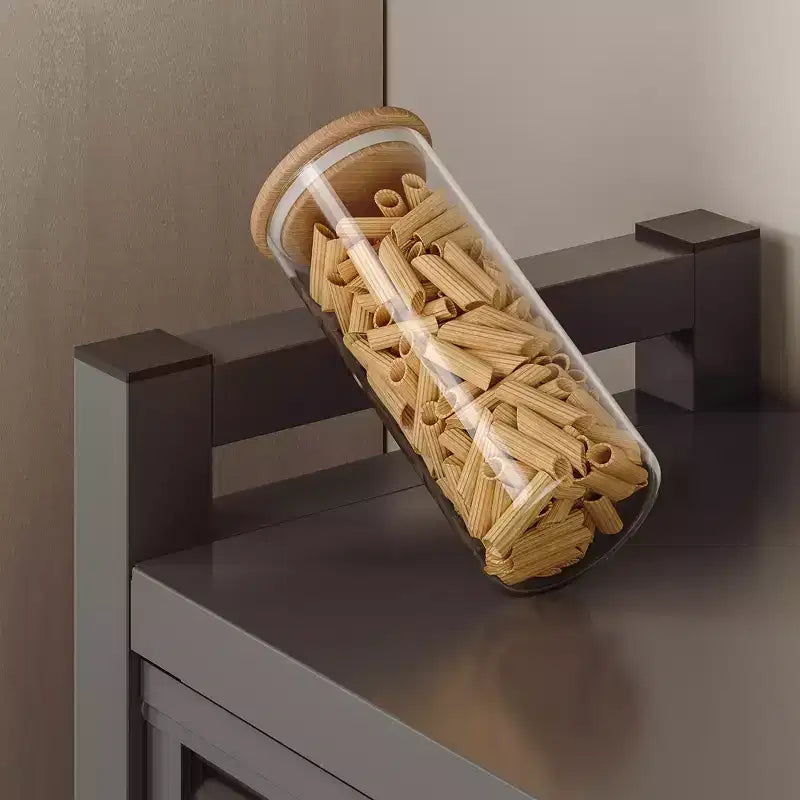 Étagère de cuisine à 5 niveaux de 65 po avec armoire à porte rabattable et panneau perforé, grise