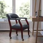 Chaise de conférence en vinyle noir avec clous décoratifs et roulettes
