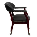 Chaise de conférence en vinyle noir avec clous décoratifs et roulettes