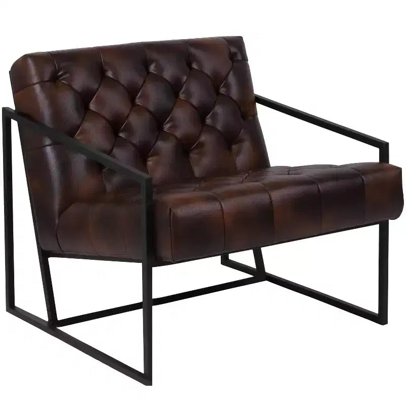 Fauteuil de salon capitonné en cuir reconstitué avec accoudoirs inclinés